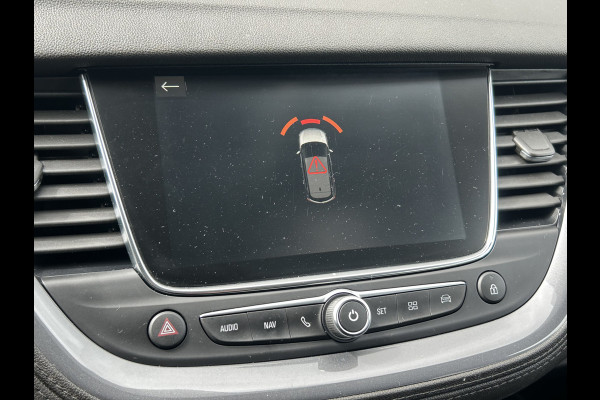 Opel Grandland X BWJ 2020 | 1.2T 131PK Bus Executive | TREKHAAK | CLIMA | CARPLAY | NAVIGATIE | PDC 2X | LICHTMETAAL |