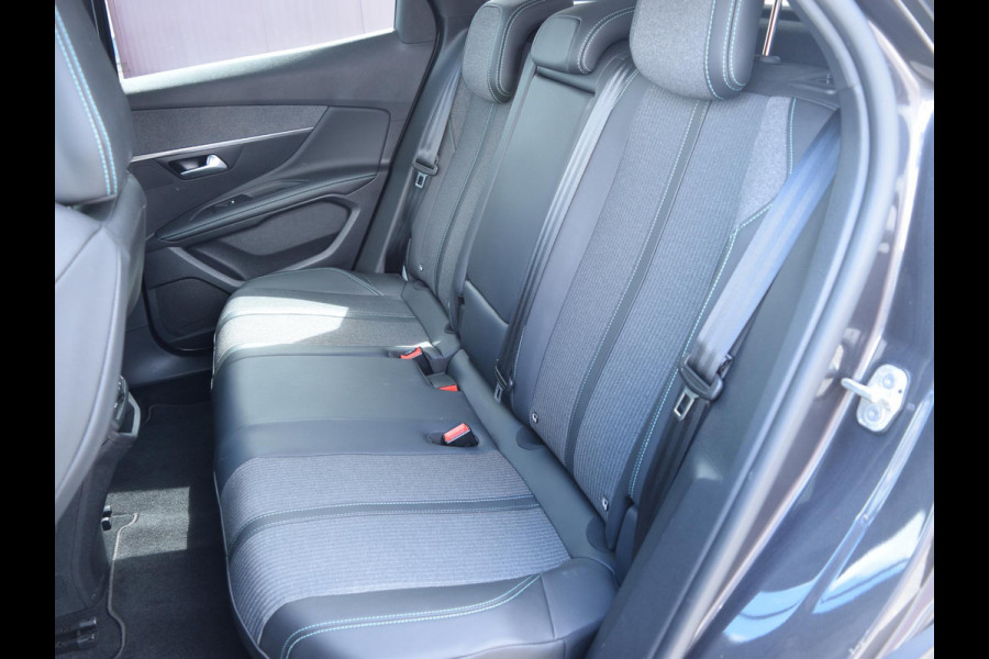 Peugeot 3008 1.2 PureTech Allure Pack Business NAVI & CARPLAY | CAMERA & SENSOREN | E.C.C. |