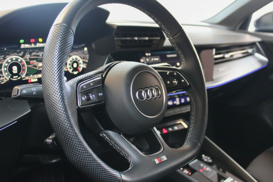 Audi S3 Sportback 2.0 TFSI S3 QUATTRO 310PK S-TRONIC S3-SPORT CAMERA/LEDER/CARPLAY