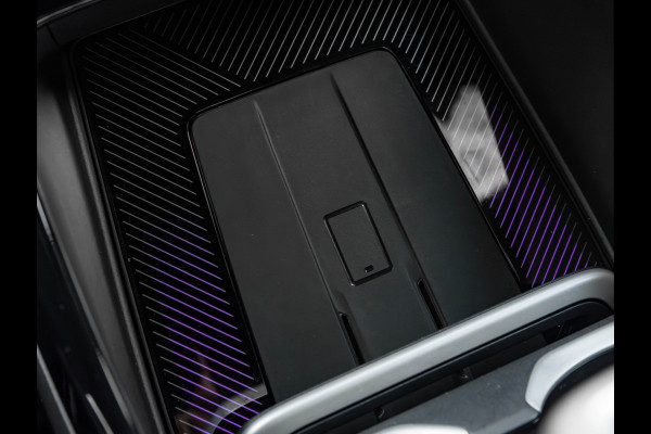 BMW iX2 eDrive20 - M-Sport Edition - Premium Pack - 20 inch - Camera