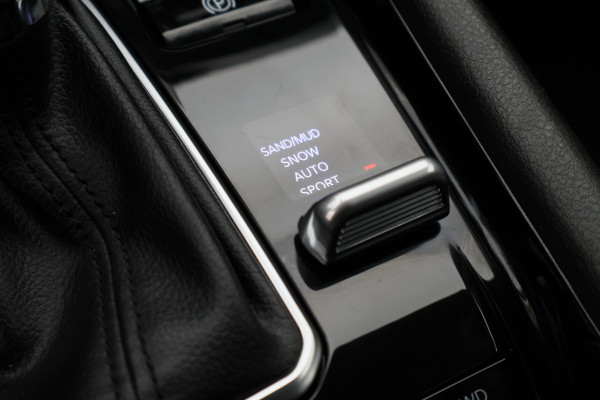 Jeep Compass 4xe 190 Plug-in Hybrid Electric Limited Business Leder/Stof, 360° Camera, Apple Carplay, ACC, Virtual Cockpit, DAB, 18''