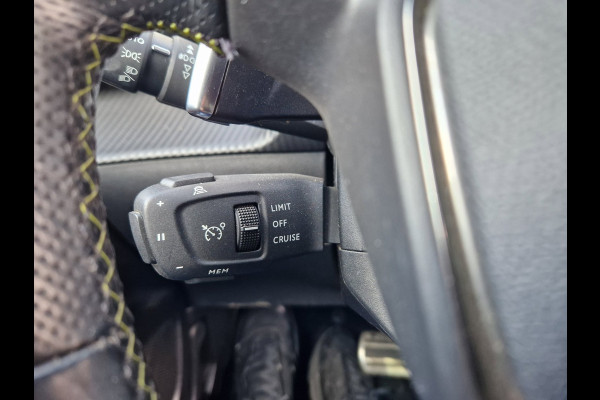 Peugeot 2008 1.5 BlueHDi AUT GT Line 130PK /I cockpit /Pano