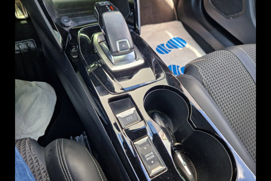 Peugeot 2008 1.5 BlueHDi AUT GT Line 130PK /I cockpit /Pano