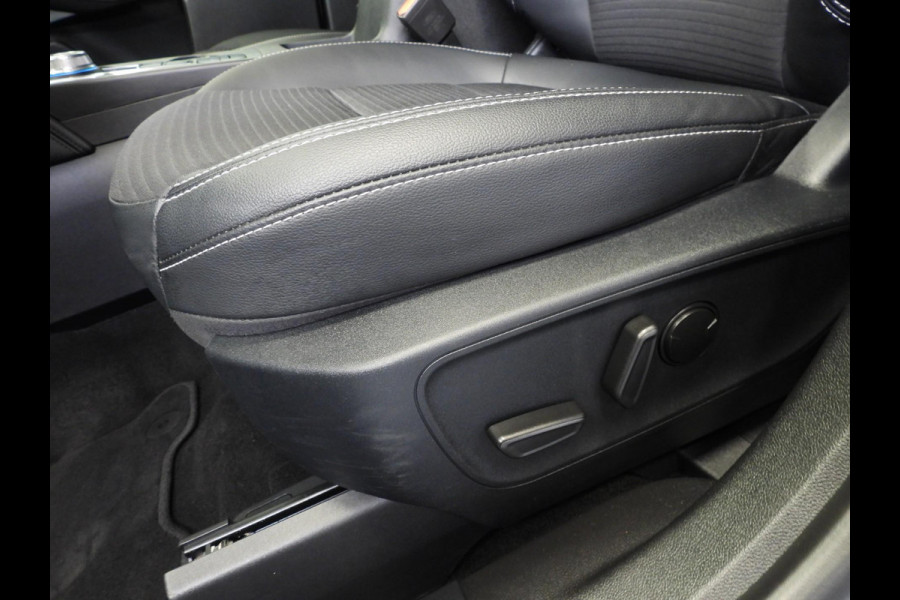 Ford Kuga 2.5 PHEV Plug-In Titanium X NAVI/CAMERA/B&O/LED/18"LMV!