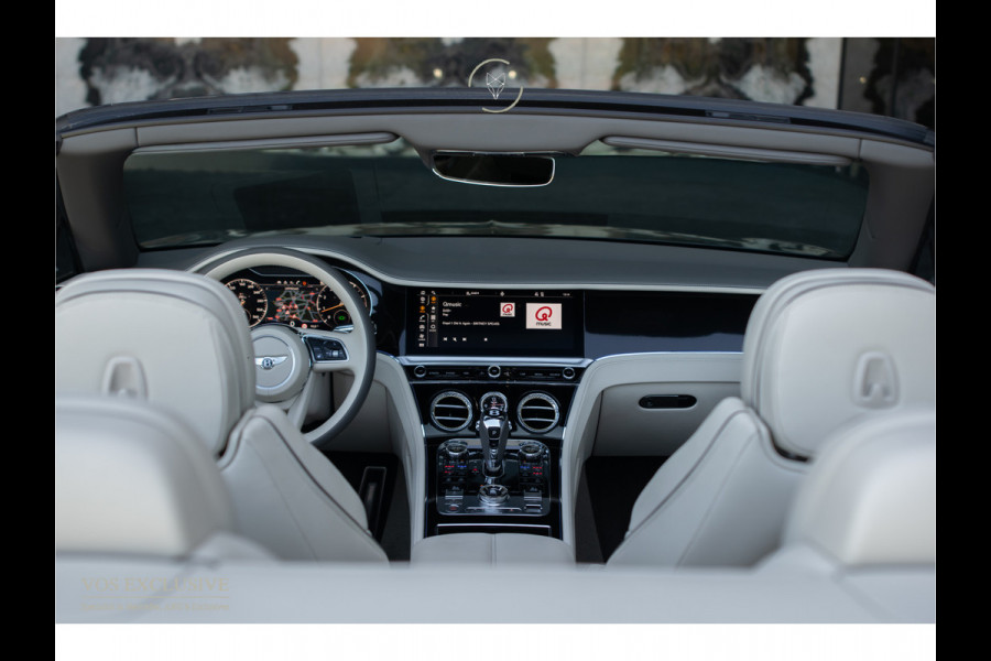 Bentley Continental GTC 4.0 V8 Mulliner|Naim|Touring Specification|Dynamic Ride|Blackline|Softclose|Massage|Keyless|22''|ACC|360°|HUD