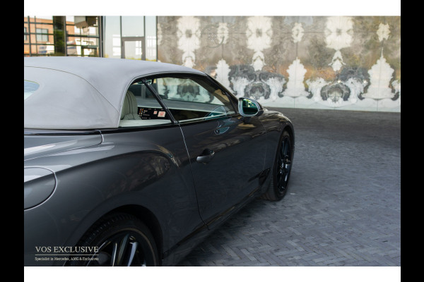 Bentley Continental GTC 4.0 V8 Mulliner|Naim|Touring Specification|Dynamic Ride|Blackline|Softclose|Massage|Keyless|22''|ACC|360°|HUD