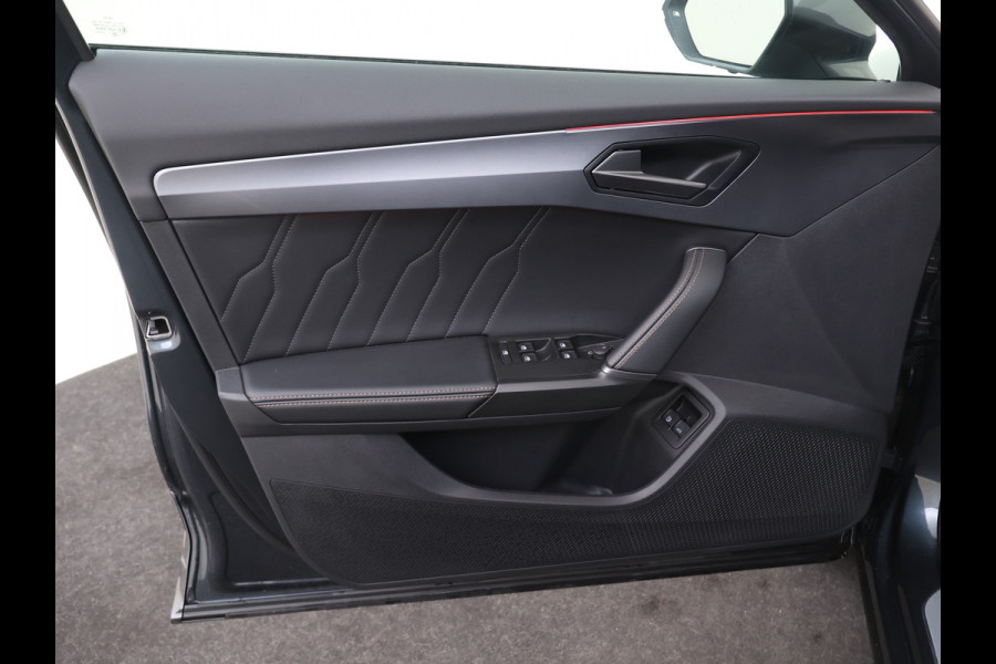 CUPRA Formentor 1.4 e-Hybrid Plug-in VZ 245PK Performance | PANODAK | MEMORY SPORTSTOEL | KEYLESS | CAMERA | WINTERPACK | ADAPTIVE CRUISE | ELEKTR. ACHTERKLEP |  Carselexy |