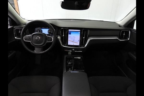 Volvo V60 2.0 T6 Recharge AWD Inscription Expression NAVI/SCHUIFDAK/CAMERA/LED/18"LMV!