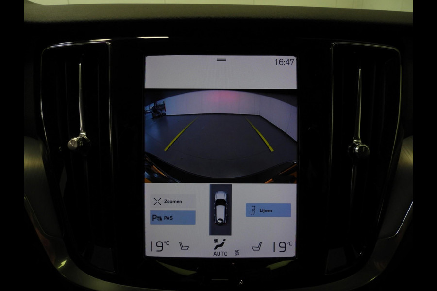 Volvo V60 2.0 T6 Recharge AWD Inscription Expression NAVI/SCHUIFDAK/CAMERA/LED/18"LMV!