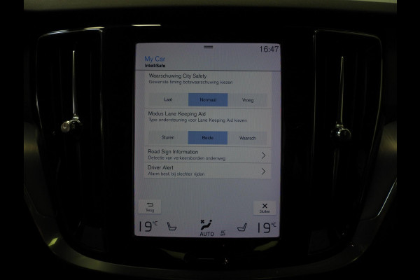 Volvo V60 2.0 T6 Recharge AWD Inscription Expression NAVI/SCHUIFDAK/CAMERA/LED/18"LMV!