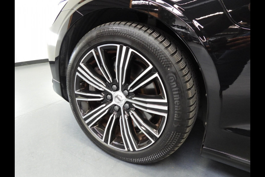 Volvo V60 2.0 T6 Recharge AWD Inscription Expression NAVI/SCHUIFDAK/CAMERA/LED/18"LMV!
