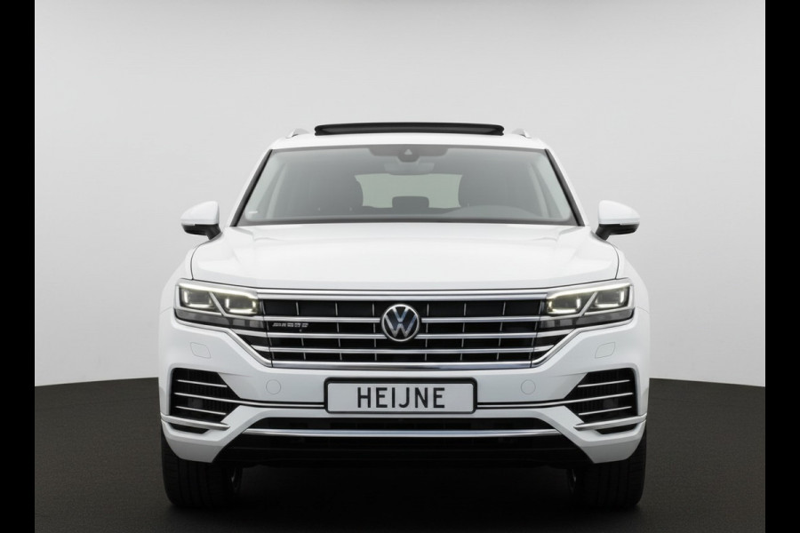 Volkswagen Touareg 3.0 TSi eHybrid ATMOSPHERE 4MOTION TREKHAAK/HEAD-UP/PANORAMADAK