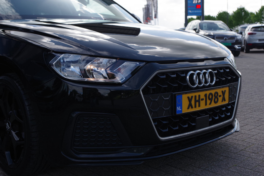 Audi A1 Sportback 30 TFSI 115 PK S-Line Advanced Epic, Carplay, Digitale Cockpit, LM-Velgen