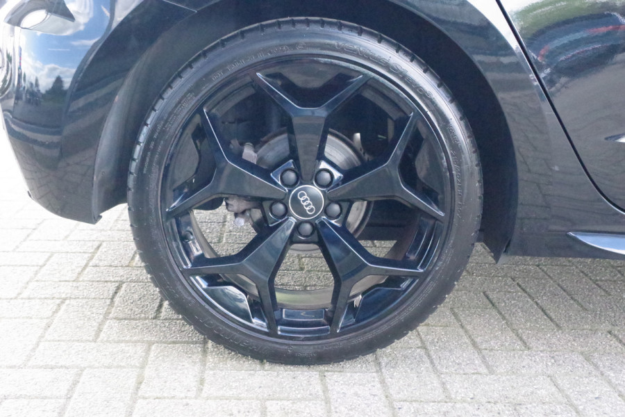 Audi A1 Sportback 30 TFSI 115 PK S-Line Advanced Epic, Carplay, Digitale Cockpit, LM-Velgen