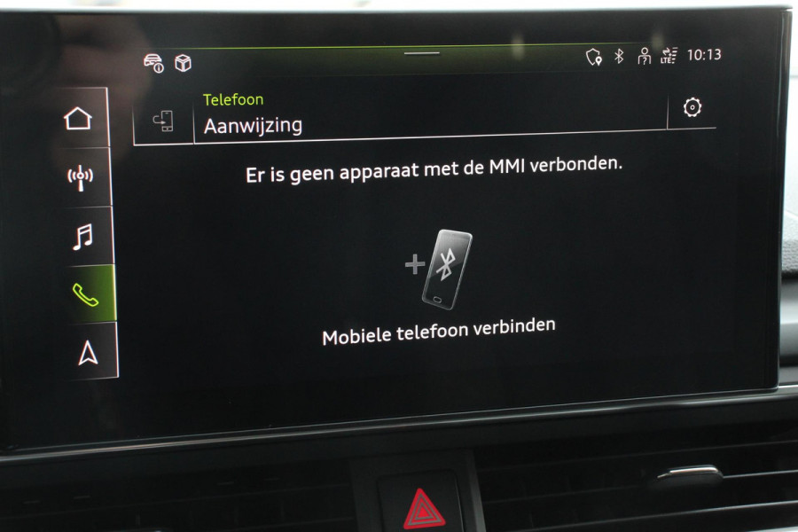 Audi A4 Avant 40 TFSI 204 pk S-tronic S Line Plus Navigatie Adaptive Cruise Control Parkeersensoren Camera Lane Assist Elektrische achterklep Stoelverwarming Ledverlichting Virtual Cockpit Climatronic