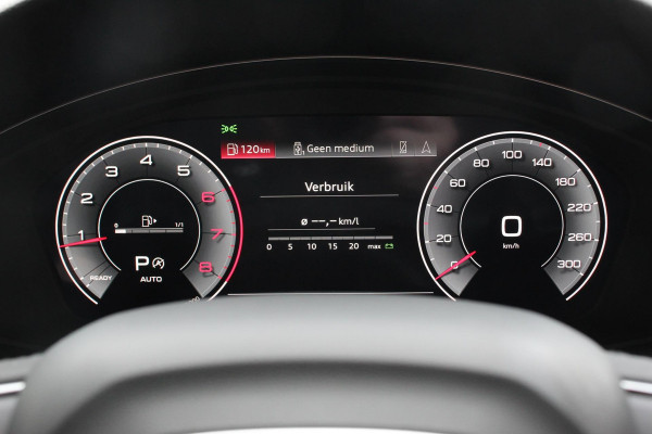 Audi A4 Avant 40 TFSI 204 pk S-tronic S Line Plus Navigatie Adaptive Cruise Control Parkeersensoren Camera Lane Assist Elektrische achterklep Stoelverwarming Ledverlichting Virtual Cockpit Climatronic