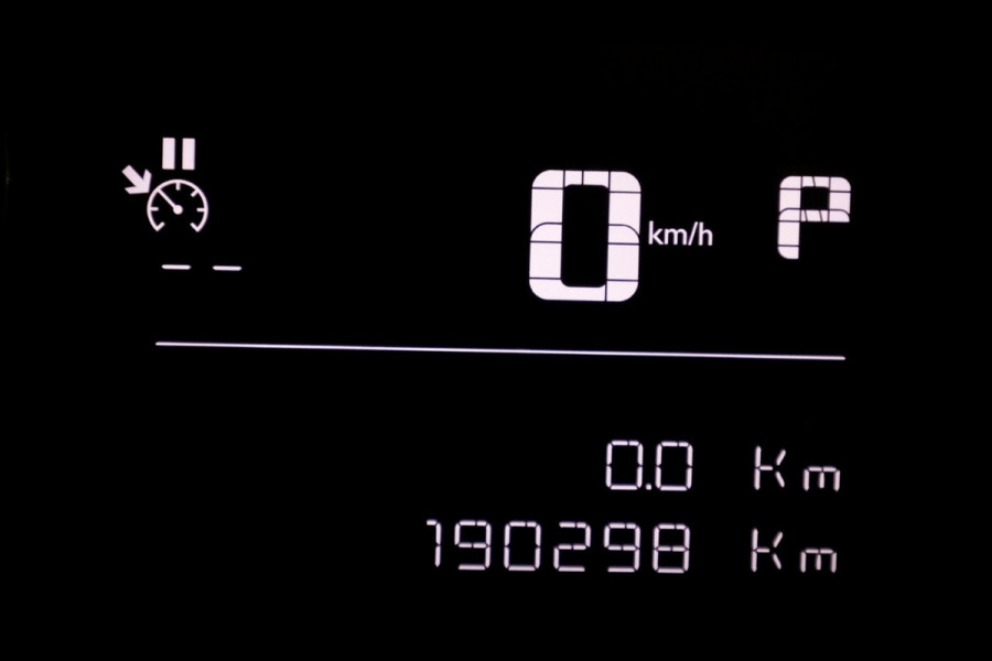 Peugeot Expert 2.0 BlueHDI 180pk L3 Premium Airco/Navi/Camera 04-2021