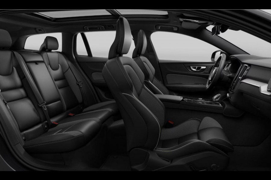 Volvo V60 T8 455PK PHEV AWD Ultra Performance Edition / Polestar optimisation / Glossy Black logo's / Panoramadak / Head-up display / Harman Kardon / 360 Camera / Elektrisch bedienbare voorstoelen met geheugen/ Apple Carplay/ Pilot assit/ Adaptive cruise control/