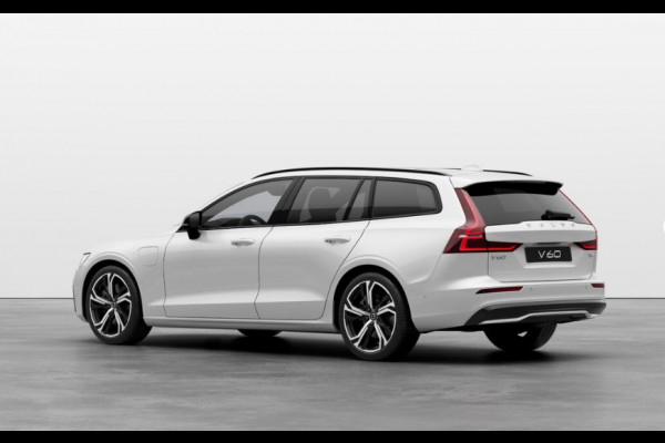 Volvo V60 T8 455PK Automaat AWD Ultra Perform. Ed. Dark Polestar Optimalisatie / Glossy black Logo voor en achterzijde / Long Range / 360 Camera / Harman Kardon audio / Head-up display / Panorama dak / Apple carplay / Android auto /