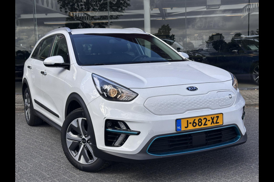 Kia e-Niro DynamicLine 64 kWh | SOH: 96,7% | 3 Fase | Warmtepomp  | Adaptive CC | Camera | Navi | Stoel-Stuurverwarming |