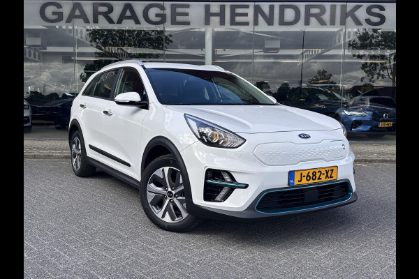 Kia e-Niro DynamicLine 64 kWh | SOH: 96,7% | 3 Fase | Warmtepomp  | Adaptive CC | Camera | Navi | Stoel-Stuurverwarming |