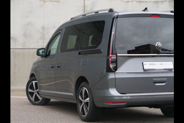Volkswagen Caddy 1.5 TSI | Highline | Panoramadak | 7 zits | virtual-cockpit | camera | standkachel..