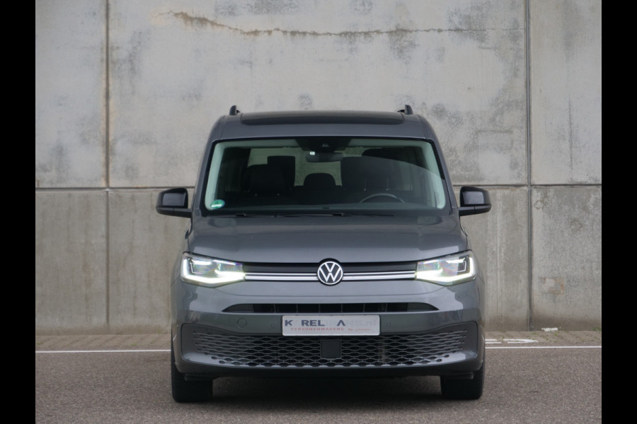 Volkswagen Caddy 1.5 TSI | Highline | Panoramadak | 7 zits | virtual-cockpit | camera | standkachel..