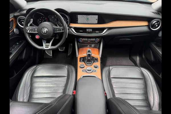 Alfa Romeo Stelvio 2.0 T AWD Veloce | Schuif-Kantel Dak | Trekhaak | Performance Pack | Leder + Memory | Harman Kardon