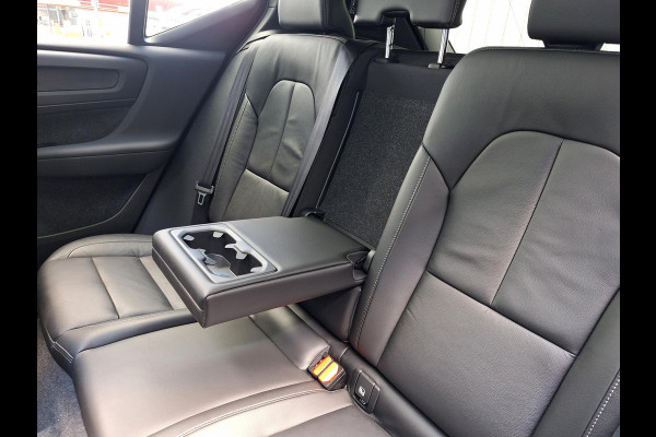 Volvo XC40 1.5 T5 Recharge Inscription | Full Options | Pano | Trekhaak 1800kg | Leder | H&K | Adaptive CC | All Season |