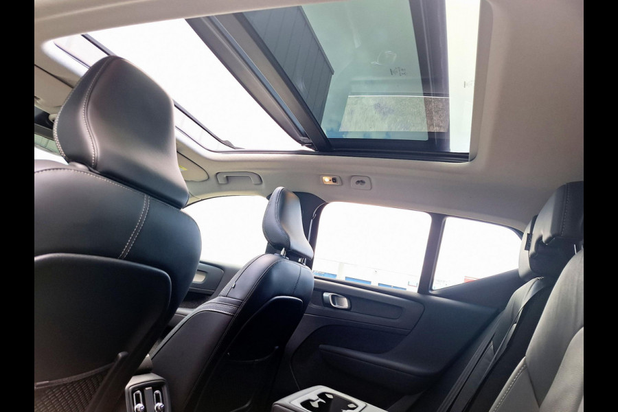 Volvo XC40 1.5 T5 Recharge Inscription | Full Options | Pano | Trekhaak 1800kg | Leder | H&K | Adaptive CC | All Season |