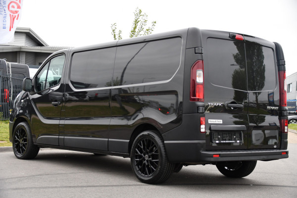 Renault Trafic 2.0 dCi 145 T29 L2H1 Black Edition Cruise, Camera, Carplay, LED, 145pk, Automaat, Sensoren,