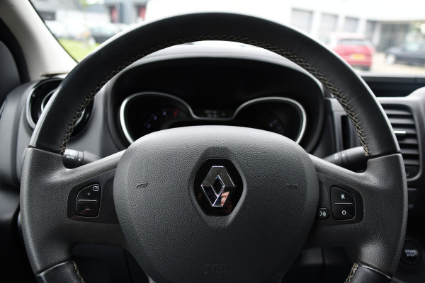Renault Trafic 2.0 dCi 145 T29 L2H1 Black Edition Cruise, Camera, Carplay, LED, 145pk, Automaat, Sensoren,