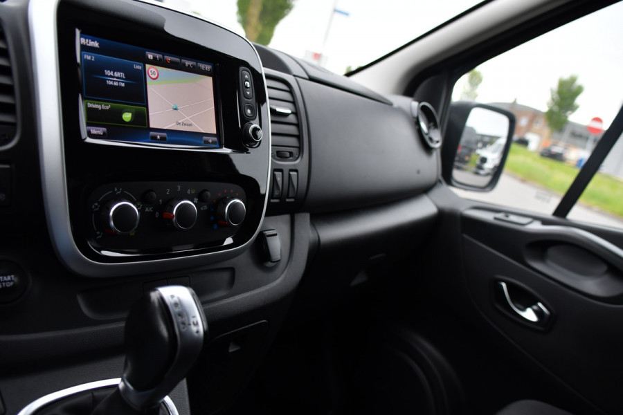 Renault Trafic 2.0 dCi 145 T29 L2H1 Black Edition Cruise, Camera, Carplay, LED, 145pk, Automaat, Sensoren,