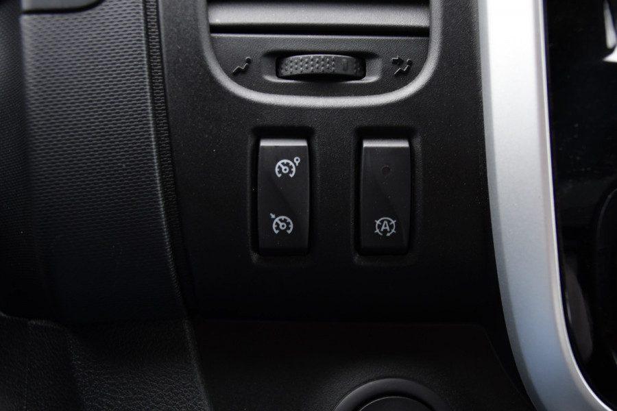 Renault Trafic 2.0 dCi 145 T29 L2H1 Black Edition Cruise, Camera, Carplay, LED, 145pk, Automaat, Sensoren,