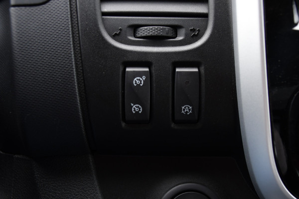 Renault Trafic 2.0 dCi 145 T29 L2H1 Black Edition Cruise, Camera, Carplay, LED, 145pk, Automaat, Sensoren,