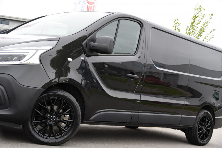 Renault Trafic 2.0 dCi 145 T29 L2H1 Black Edition Cruise, Camera, Carplay, LED, 145pk, Automaat, Sensoren,