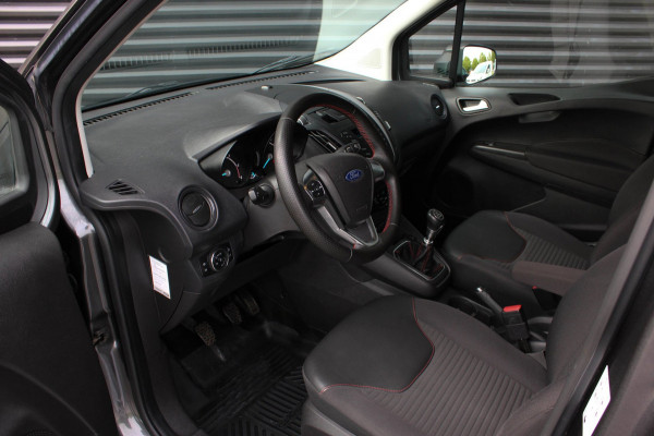 Ford Transit Courier 1.5 TDCI Sport 100PK / LM.VELGEN / 53DKM / AIRCO / CLIMATE CONTROL / UNIEKE UITVOERING / NAP / NIEUWSTAAT
