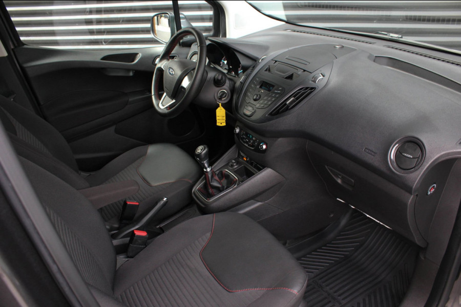 Ford Transit Courier 1.5 TDCI Sport 100PK / LM.VELGEN / 53DKM / AIRCO / CLIMATE CONTROL / UNIEKE UITVOERING / NAP / NIEUWSTAAT