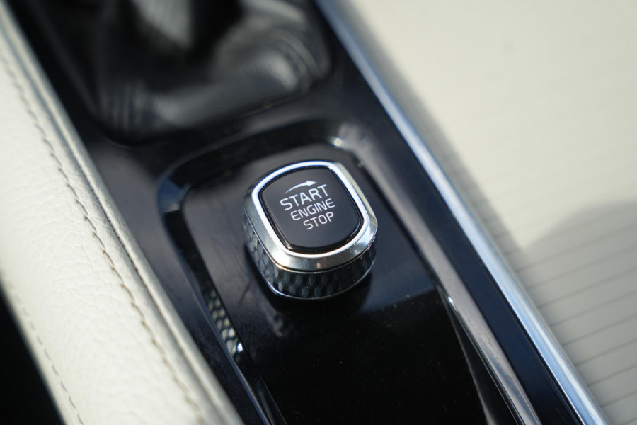 Volvo V90 2.0 T5 90th Anniversary Edition Leer Cruise Trekhaak