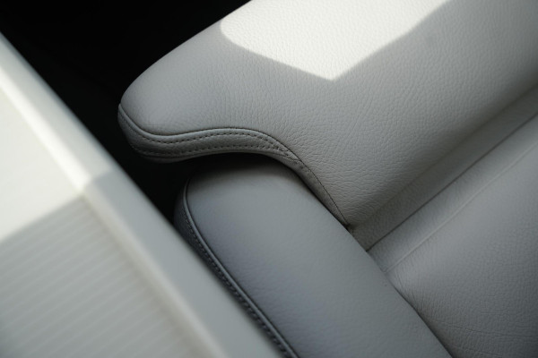 Volvo V90 2.0 T5 90th Anniversary Edition Leer Cruise Trekhaak