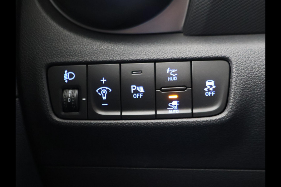 Hyundai Kona EV FASHION 39 kWh *99% SOH* + HEAD-UP DISPLAY | AFN. TREKHAAK | CAMERA | ADAPTIVE CRUISE CONTROL | KRELL