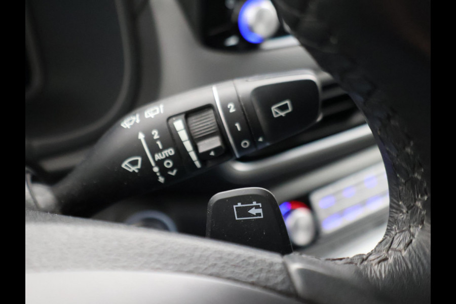 Hyundai Kona EV FASHION 39 kWh *99% SOH* + HEAD-UP DISPLAY | AFN. TREKHAAK | CAMERA | ADAPTIVE CRUISE CONTROL | KRELL