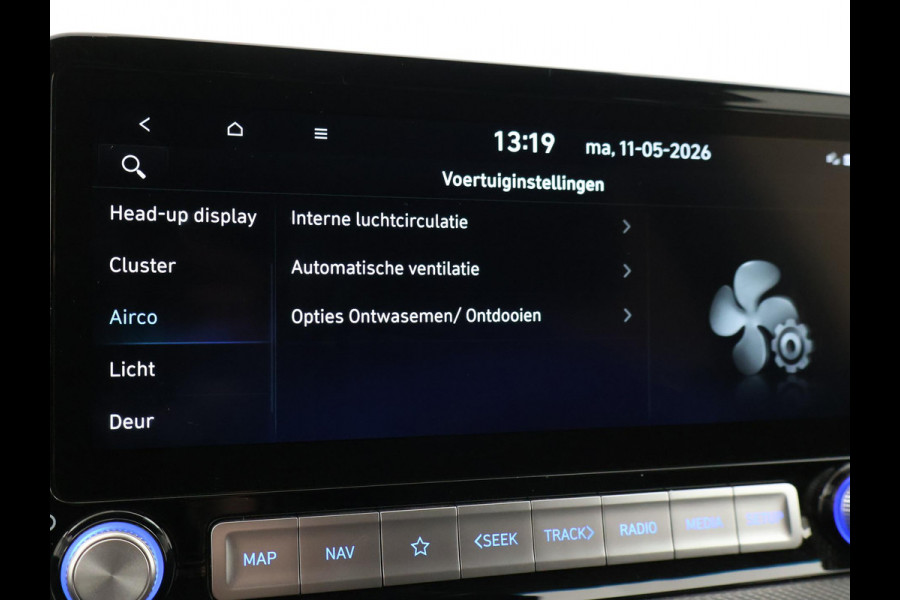 Hyundai Kona EV FASHION 39 kWh *99% SOH* + HEAD-UP DISPLAY | AFN. TREKHAAK | CAMERA | ADAPTIVE CRUISE CONTROL | KRELL