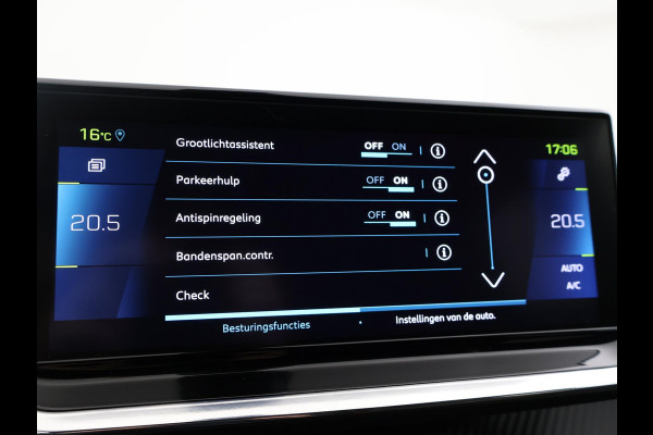 Peugeot e-2008 EV GT 50 kWh 3-FASE + ADAPTIVE CRUISE | STOELVERW. 89% SOH| 18 INCH | LED | APPLE CARPLAY | CAMERA