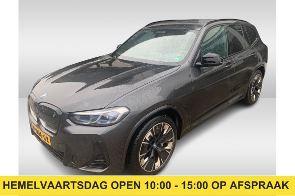BMW iX3 High Executive 80 kWh / SoH 93,3% / Trekhaak / Panoramadak / 360Camera / Head-up / Laser LED / Harman Kardon / ACC / Keyless / Dodehoek / DAB