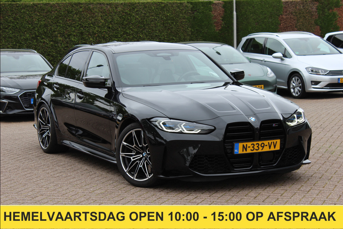 BMW 3 Serie M3 Competition / 360Camera / Carbon / Head-up / Keyless / Leder / 19'' / CarPlay / Dealer onderhouden / Stuur+Stoelverwarming / Dodehoek / DAB / ACC