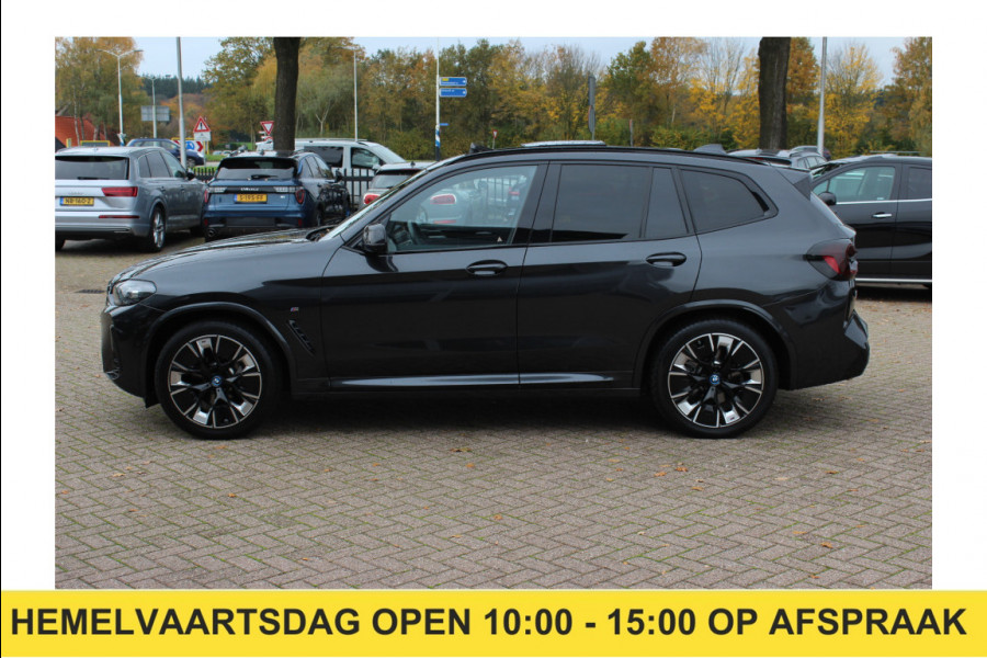 BMW iX3 High Executive 80 kWh / SoH 92,3% / Trekhaak / Panoramadak / 360Camera / Head-up / 20'' / Leder / Harman Kardon / Sfeerverlichting / Dodehoek / DAB / Stuur+Stoelverwarming / ACC