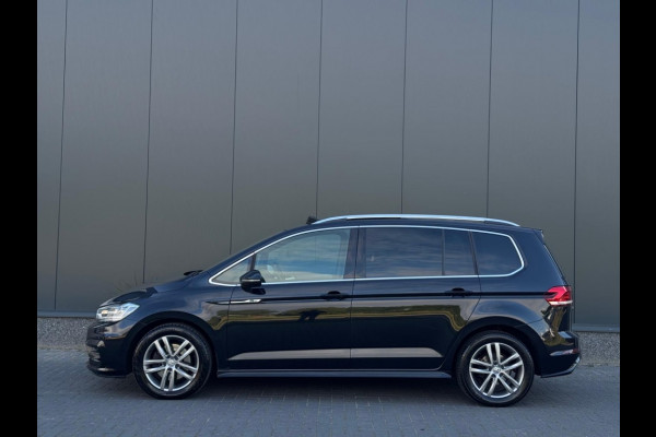 Volkswagen Touran 1.5 TSI 3x R line 7p DSG PANO NAVI LEDER LED ACC ECC PDC SPORTVE