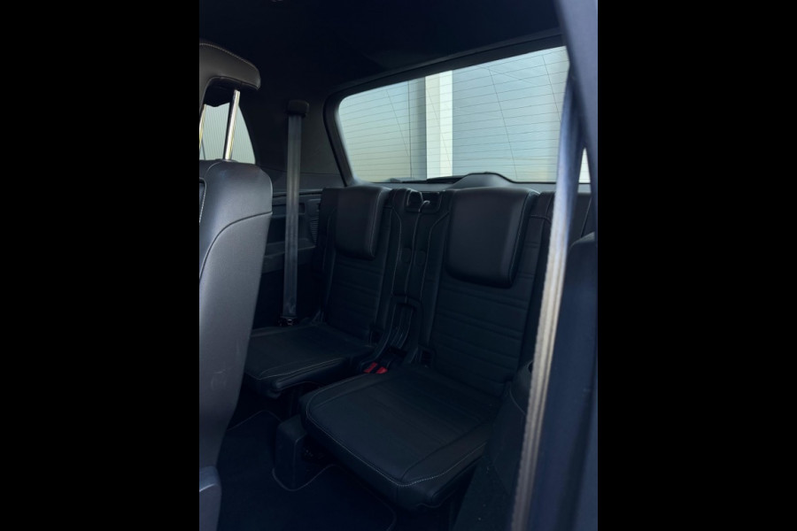 Volkswagen Touran 1.5 TSI 3x R line 7p DSG PANO NAVI LEDER LED ACC ECC PDC SPORTVE