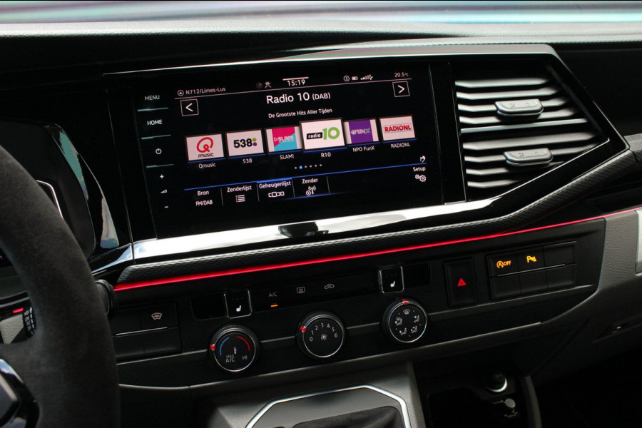 Volkswagen Transporter 2.0 TDI L1H1 204PK JB- EDITION DSG / PDC / SCHROEFSET / GTI INTERIEUR / SUBWOOFER / APPLE CARPLAY /NAVI